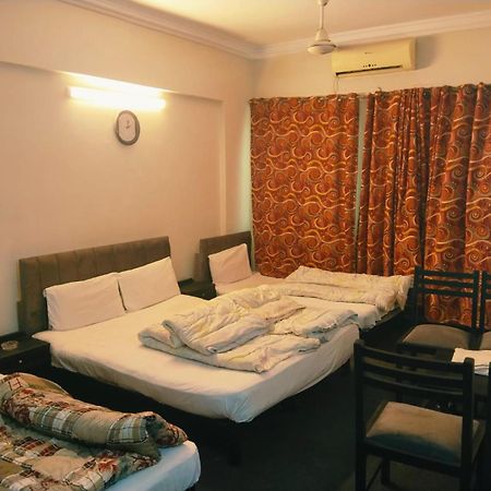 Shahzad Hotel Равалпинди Экстерьер фото