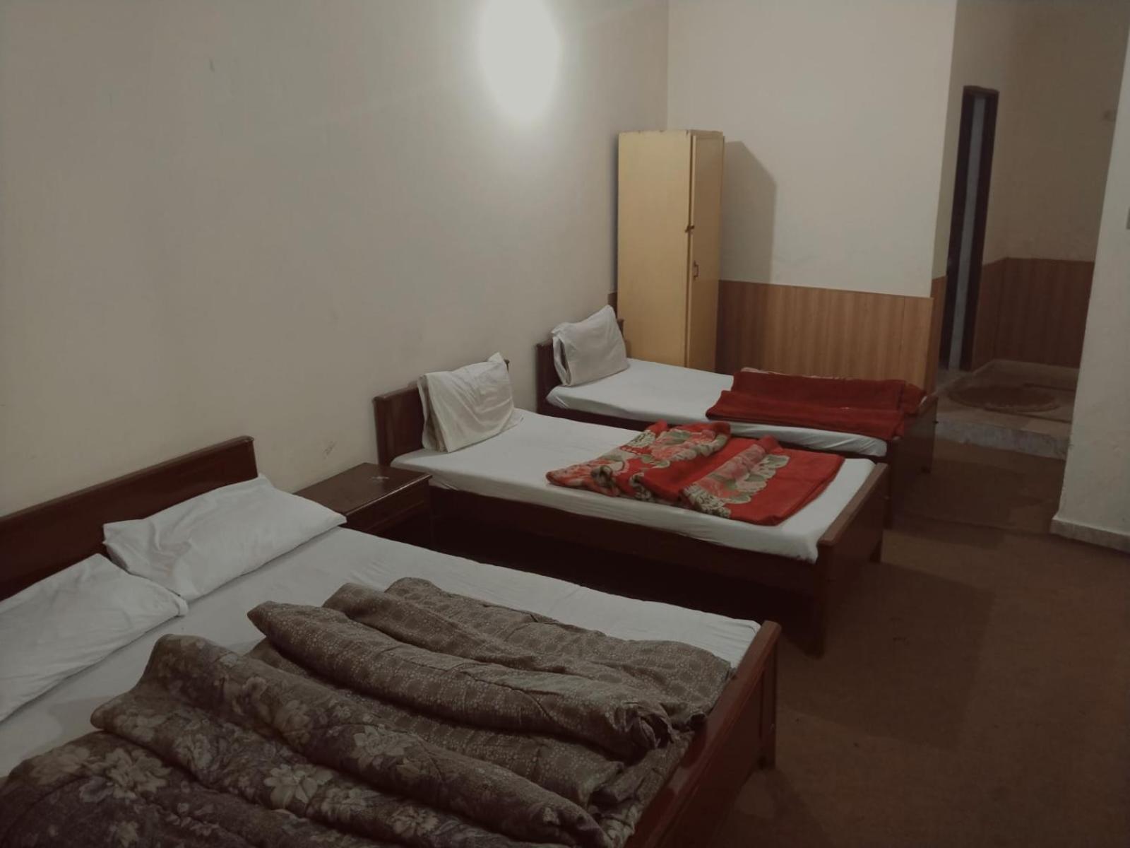Shahzad Hotel Равалпинди Экстерьер фото